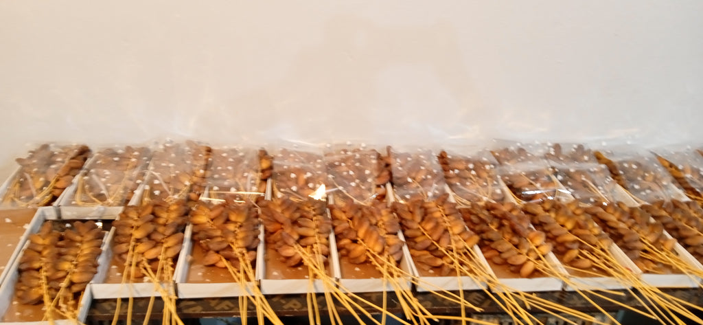 Locale علبة عرجون